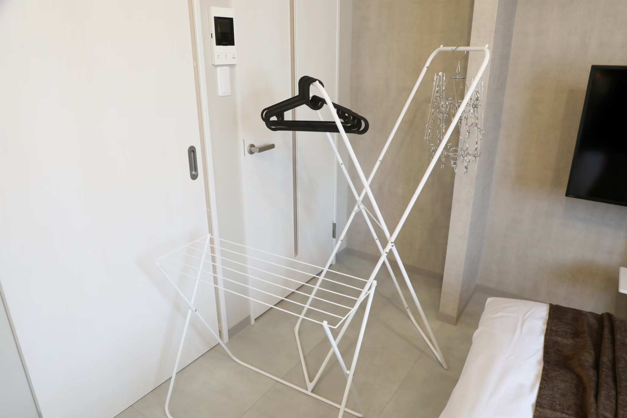 Room 103 laundry rack and hangers